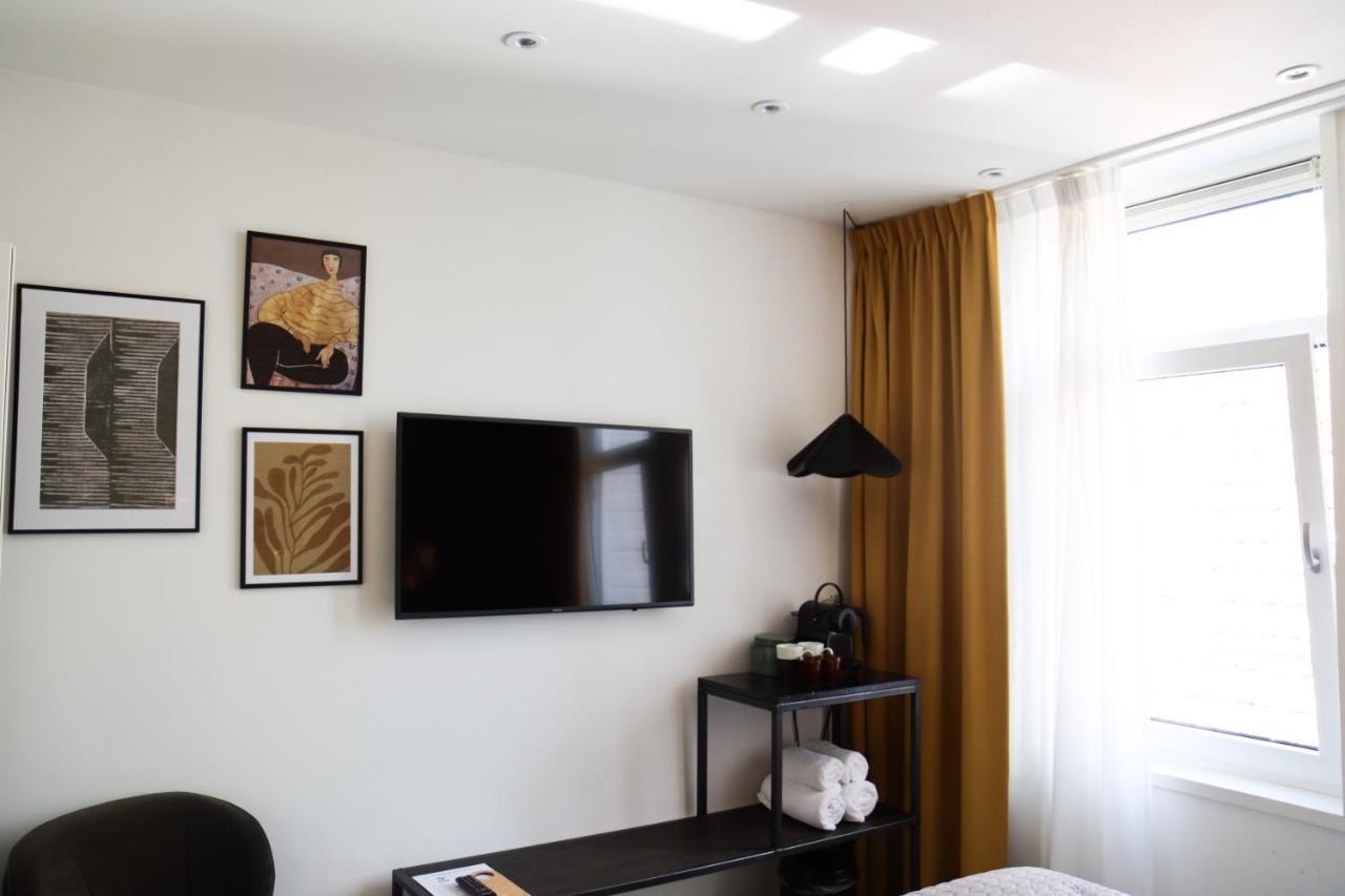 Hotel Dwars Amszterdam Kültér fotó